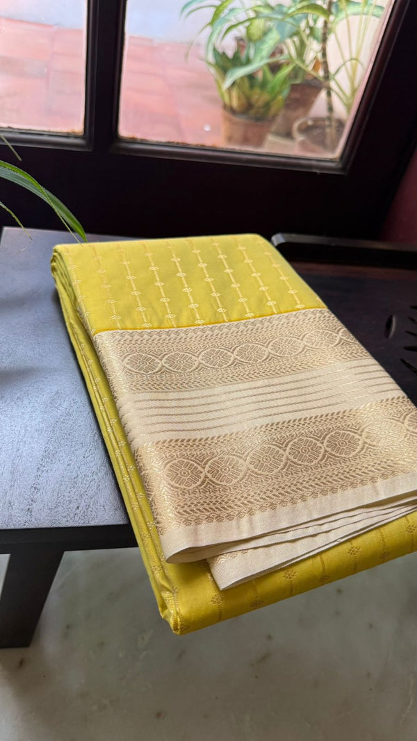 Butter Yellow Ivory