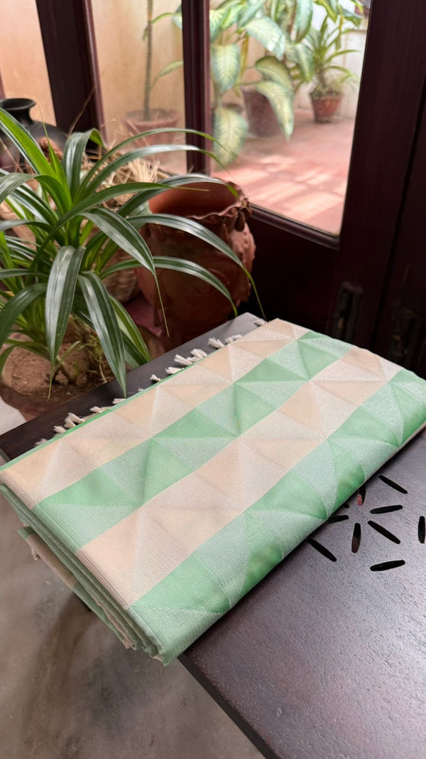 Snow Mint Harley Quinn