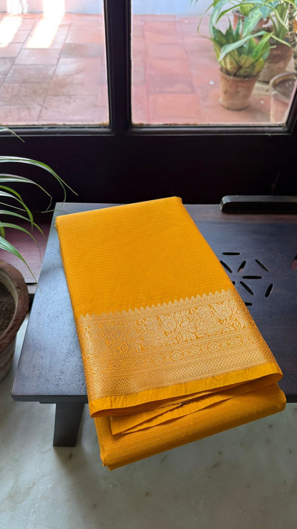 Manjal Vairaoosi