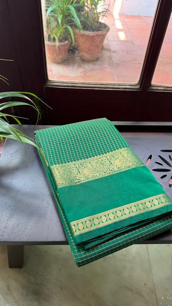 Meenakshi Pachai Kanjivaram